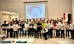 Erkek Kuaföründen Eğitim