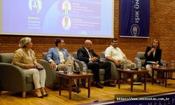 Işık Üniversitesi'nde "Dijitalleşme ve Sektörde Yeni Nesil Trendler: Işıklılar Anlatıyor"