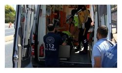 Sarayburnu'nda trafik denetlemesi yapan polise otomobil çarptı  