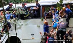 Bursa'da tur otobüsü devrildi: 5 ölü, 38 yaralı