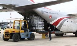 Pakistan'a insani yardımların 2'nci kısmı ulaştırıldı