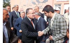 Bakan Bozdağ: Senin arkadaşların adaylığın konusunda müttefik değil