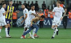 Beşiktaş yönetimi, Josef De Souza'nın kırmızı kartının iptalini istiyor