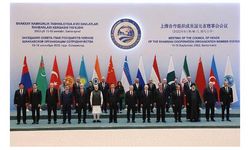 Cumhurbaşkanı Erdoğan aile fotoğrafı çekimine katıldı