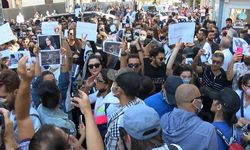 İran Başkonsolosluğu önünde 'Mahsa Amini' protestosu