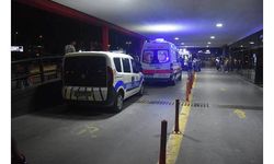 İzmir'de polise bıçaklı saldırı