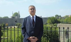 Vali Su: Diyarbakırlı üniversite öğrencilerine 2 bin 500 TL katkı verilecek