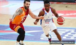 Anadolu Efes - Galatasaray Nef: 77-68