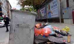 Avcılar'daki grev; Çöplerin toplanmasında aksama yaşanıyor