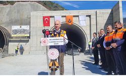 Bakan Karaismailoğlu: Zigana Tüneli gurur projeleri arasında yerini alacak