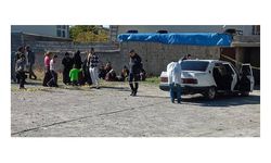 Kayseri'de 2 kişi, garajdaki otomobilde ölü bulundu