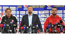 A Milli Erkek Basketbol Takımı basın mensuplarıyla buluştu