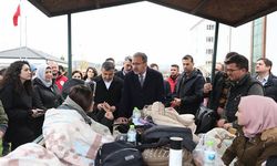Bakan Kasapoğlu, Düzce'de hasar gören yurtları ziyaret etti