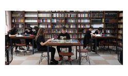 Bakan Özer: Okul kütüphanelerinde kitap sayısı 103 milyonu aştı