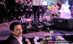 Murat Karabova’dan Bülent Ersoy’a şampanya jesti
