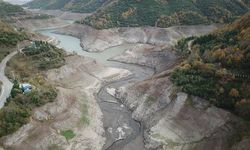 Yuvacık Barajı'nda su seviyesi yüzde 19'a düştü; köprüler ortaya çıktı