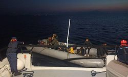 Bodrum açıklarında Yunan unsurlarının ittiği 33 kaçak göçmen kurtarıldı