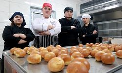 Edirne'de meslek lisesi öğrencileri, 9 okulun ekmek ihtiyacını karşılıyor
