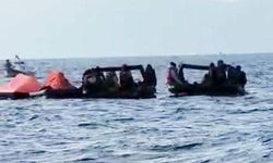 Yunanistan'ın denize bıraktığı göçmenler kurtarıldı