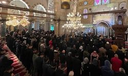 Arap ülkelerindeki camilerde depremlerde hayatını kaybedenler için gıyabi cenaze namazları kılınacak
