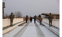 Ermenistan sınır kapısı 35 yıl sonra deprem bölgesine yardım için açıldı