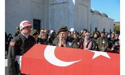 Hatay'da deprem nedeniyle çöken otelde şehit olan asker son yolculuğuna uğurlandı