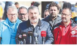 Sağlık Bakanı Koca, deprem bölgelerindeki sağlık hizmetlerine ilişkin son durumu paylaştı
