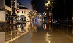 Hatay'ın İskenderun ilçesinde deniz seviyesi yükseldi