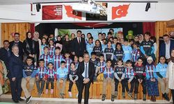 Trabzonspor öğrencilere 11 bin 461 forma hediye ediyor