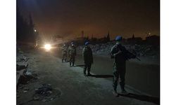 TSK deprem bölgesinde devriye görevini sürdürüyor