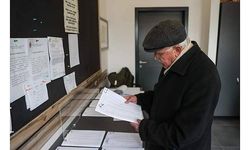 Vatandaşlar seçmen kütük kayıtlarını incelemeye başladı