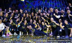 Türk basketbolunun Avrupa'daki 13. kupası Fenerbahçe'den