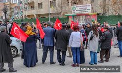 Vanlı aileler HDP İl Başkanlığı önünde çocuklarına teslim olmaları çağrısında bulundu