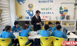 Minik hafızlar robotik ve kodlama atölyesinde geleceğin teknolojilerini öğreniyor