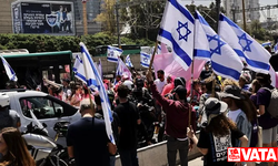 İsraililer, hükümetin yargı düzenlemesine karşı protestoların 18. haftasında yine meydanlarda