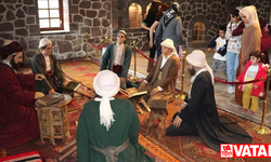 Ağrı'da misafir edilen depremzedeler İshak Paşa Sarayı'nı gezdi