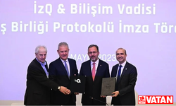 İzmir'de "İzQ ve Bilişim Vadisi İşbirliği Protokolü" imzalandı