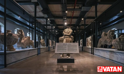 "İzmir Kültür Sanat Fabrikası" eşsiz eserleriyle ziyaretçilerini karşılıyor