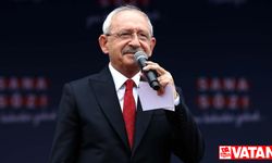 Kılıçdaroğlu: Şampiyon Galatasaray'ı Tebrik Ederim