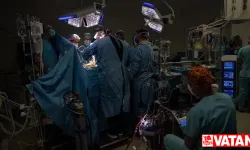 Kalp cerrahisinde küçük kesi yönteminin öncüsü Ukraynalı cerrah, Türk doktorlarla 3 ayrı ameliyata girdi