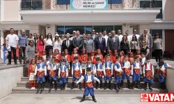 Petkim'in İzmir'de yaptığı okul kendi enerjisini üretecek