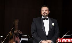 Tenor Murat Karahan, AKM'de konser verdi