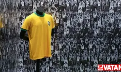 Brezilyalı efsane futbolcu Pele'nin mozolesi halkın ziyaretine açıldı