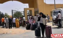 BM: Sudan'da çatışmalar nedeniyle 300 binden fazla kişi ülkeden ayrıldı