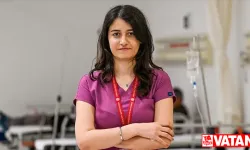 Depremzedelere ilk müdahaleyi enkaz altında başlatan hemşire yaşadıklarını unutamıyor