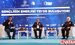 Enerji ve Tabii Kaynaklar Bakanı Dönmez, TEI'de meslek lisesi öğrencileriyle buluştu