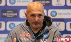 Napoli'yi 33 yıl aradan sonra şampiyonluğa ulaştıran Spalletti takımdan ayrılıyor