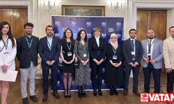 Birleşik Krallık’ın Chevening Bursu ile eğitimlerini tamamlayan mezunlar Ankara’da sertifikalarını aldı