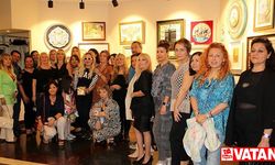 SANATTA ENGEL YOK VAKFI’NIN “YAZA MERHABA” SERGİSİNE YOĞUN İLGİ