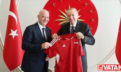 Cumhurbaşkanı Erdoğan, FIFA Başkanı Infantino ve UEFA Başkanı Ceferin'i kabul etti